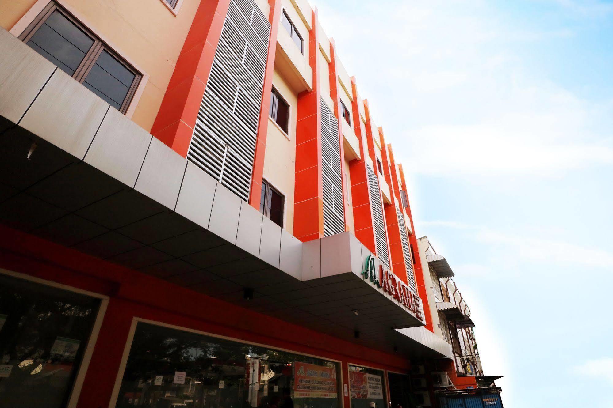 Agraha Andalas Hotel Makassar Ngoại thất bức ảnh