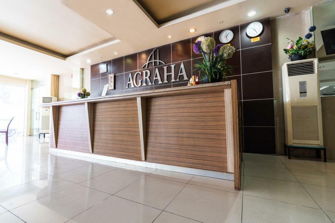 Agraha Andalas Hotel Makassar Ngoại thất bức ảnh