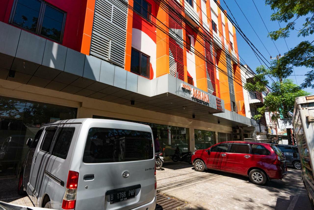 Agraha Andalas Hotel Makassar Ngoại thất bức ảnh
